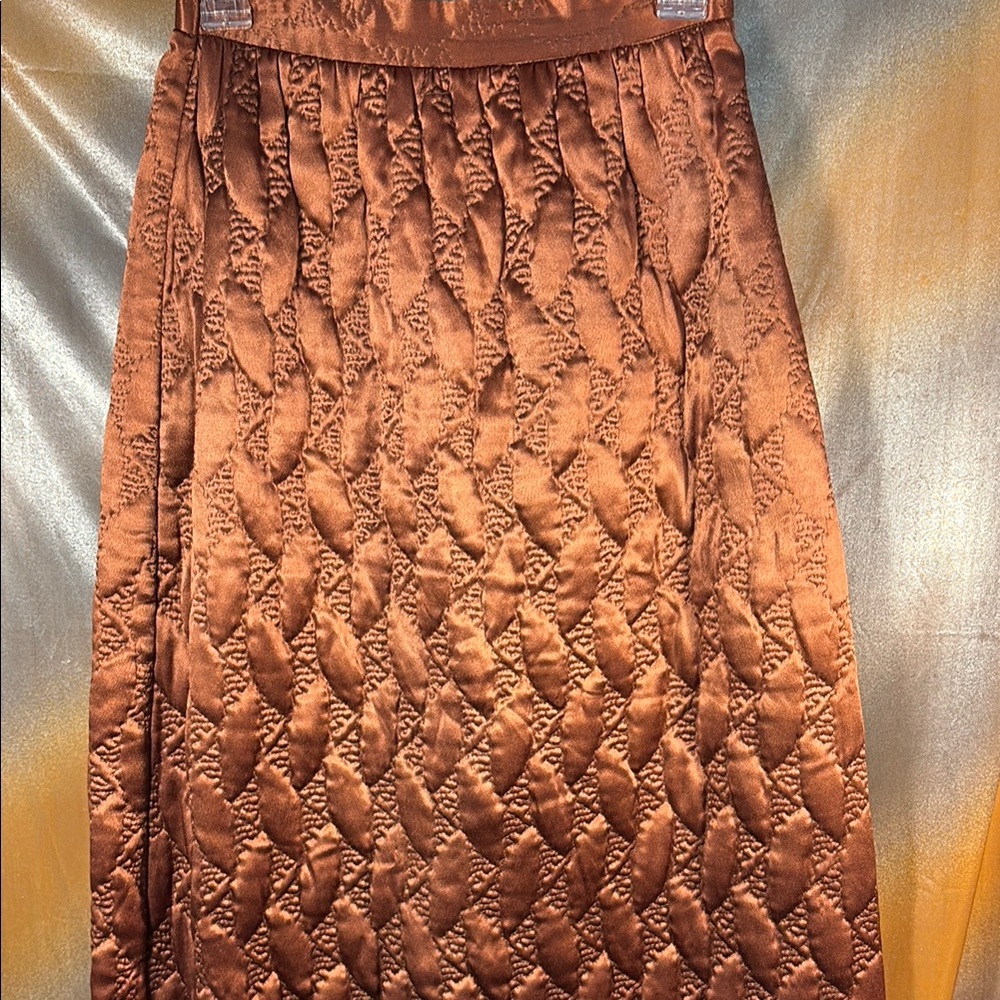 Vintage 70’s satinElegant Brown Quilted maxi Skirt‎ 25” waist G1